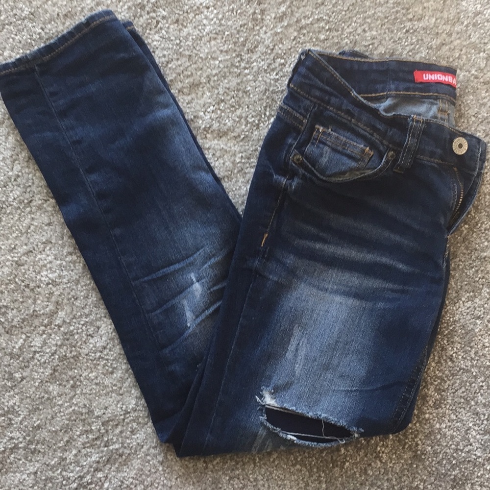 1 pair of UnionBay jeans